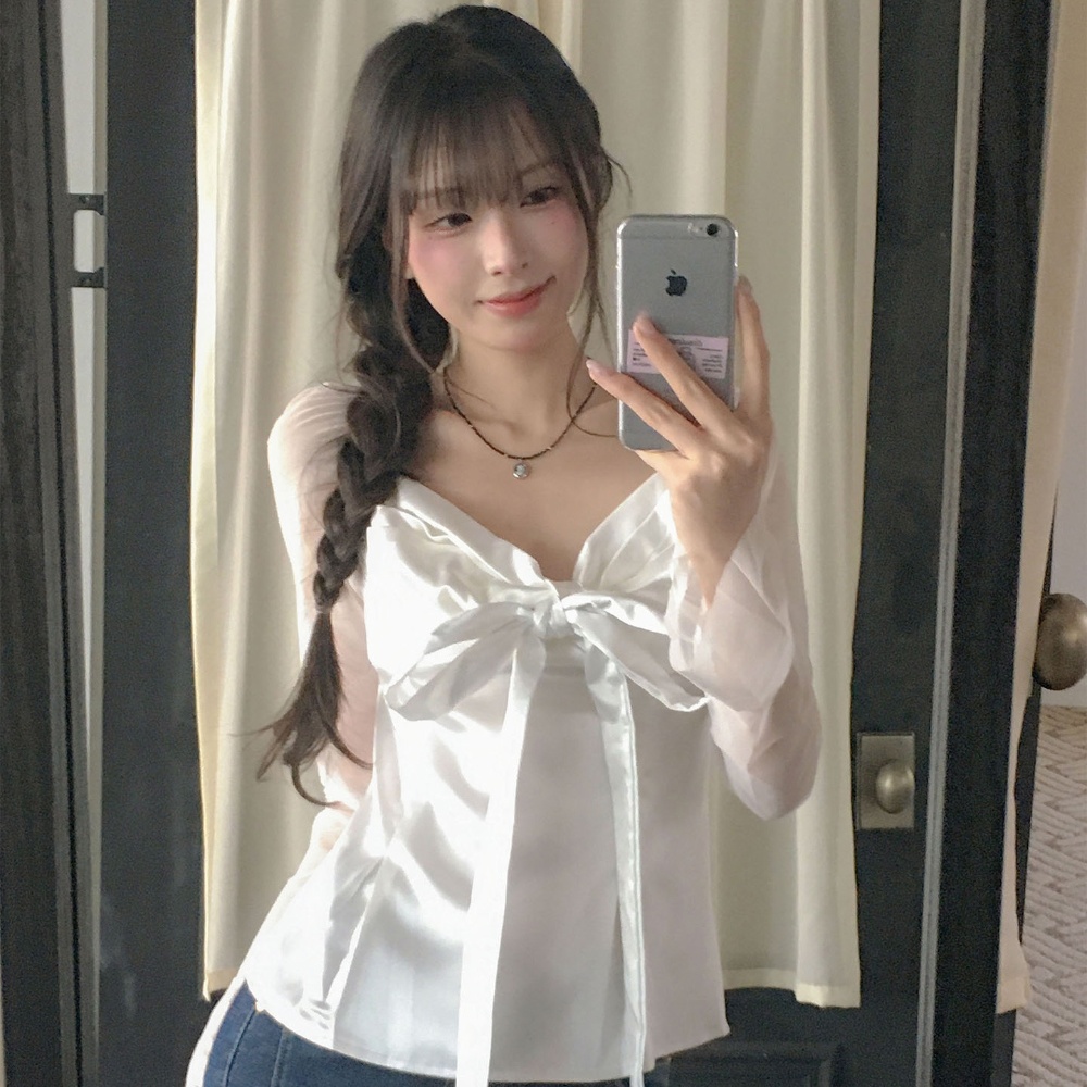 Satin Bow Tie - Elegante Blusa de Chifón y Satén